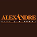 Alexandre Béziers vend des vêtements Homme et des accessoires de mode.