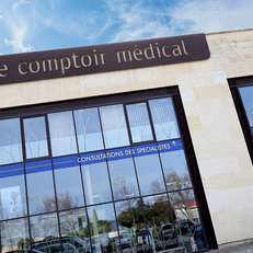 Comptoir Médical Clermont l'Hérault • matériel médical • matériel pour améliorer la santé et le maintien à domicile (® SAAM fabrice CHORT)
