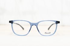 Prost-Romand Béziers propose un grand choix de montures et lunettes dans sa boutique d'optiques( ® SAAM-fabrice CHORT)