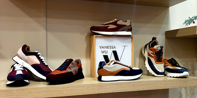 Madame M à Béziers vend des sneakers Vanessa Wu